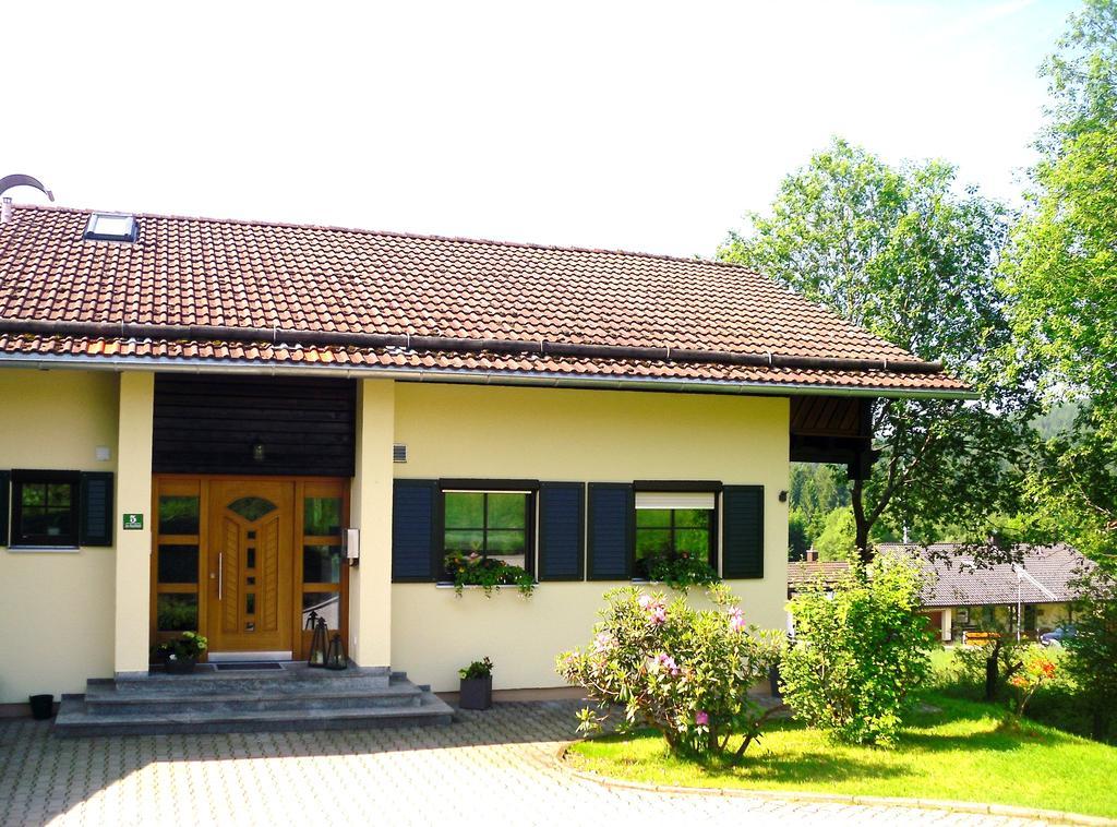 Ferienwohnung Im Landhaus Am Nationalpark Ludwigsthal Exteriér fotografie